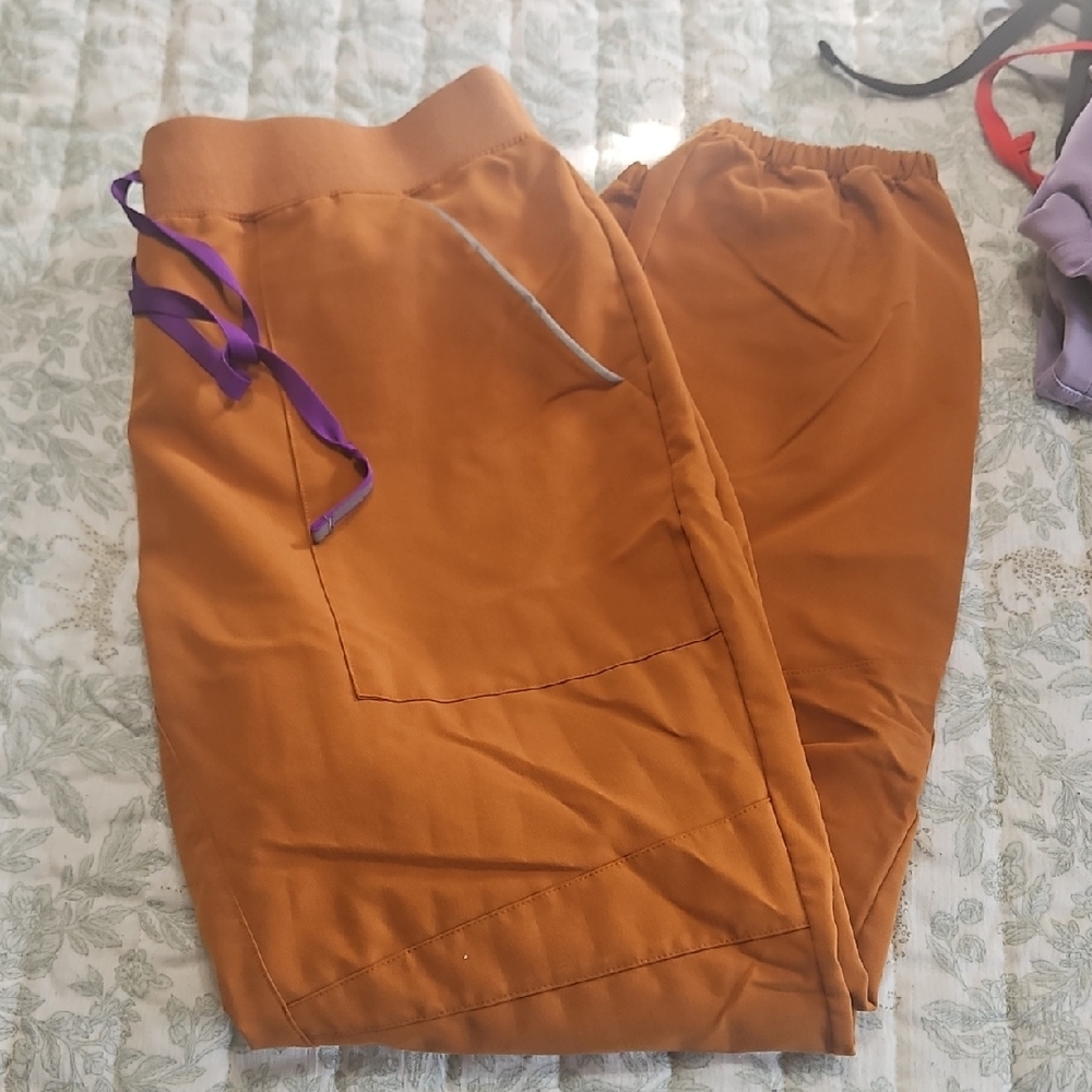 Figs Scrub Pants